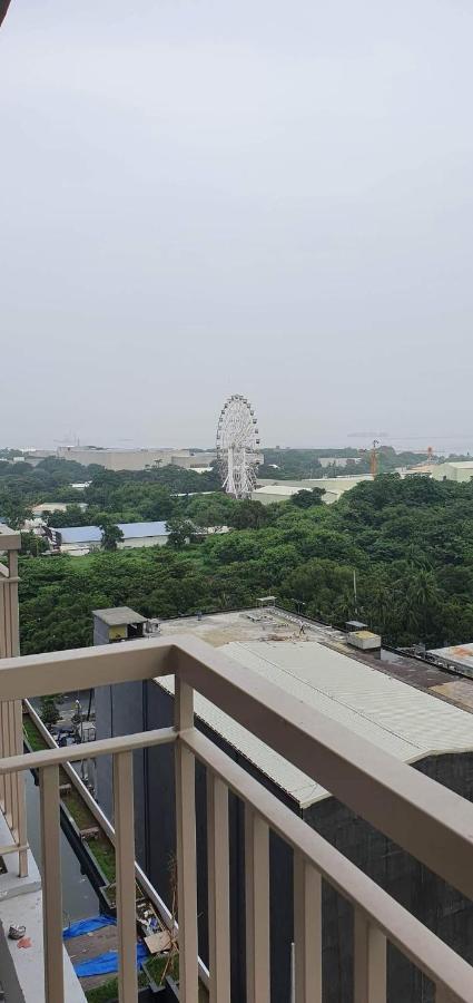 Schoenes Apartment Mit Pool-Nutzung Manila Exteriér fotografie
