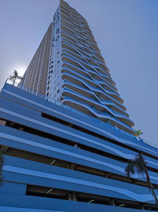 Schoenes Apartment Mit Pool-Nutzung Manila Exteriér fotografie
