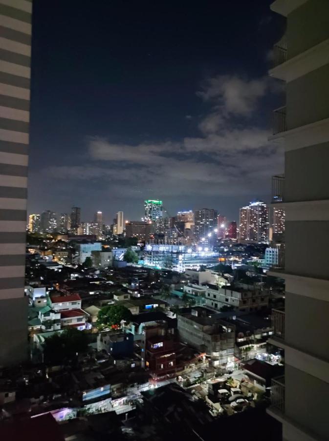 Schoenes Apartment Mit Pool-Nutzung Manila Exteriér fotografie