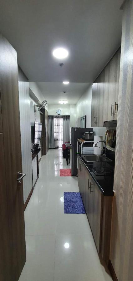 Schoenes Apartment Mit Pool-Nutzung Manila Exteriér fotografie