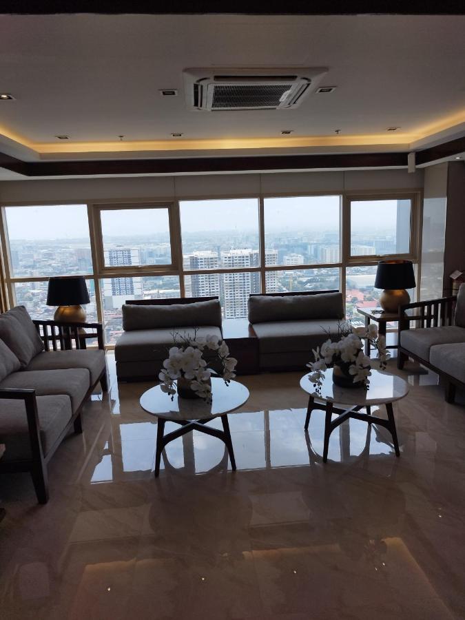 Schoenes Apartment Mit Pool-Nutzung Manila Exteriér fotografie